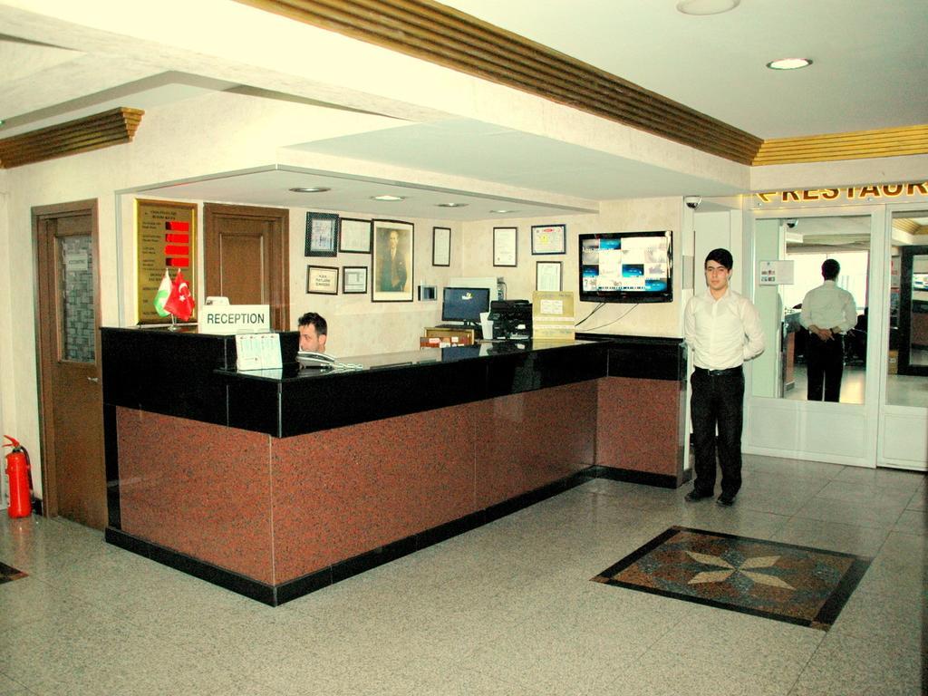 Hotel Buyuk Paris Κωνσταντινούπολη Εξωτερικό φωτογραφία