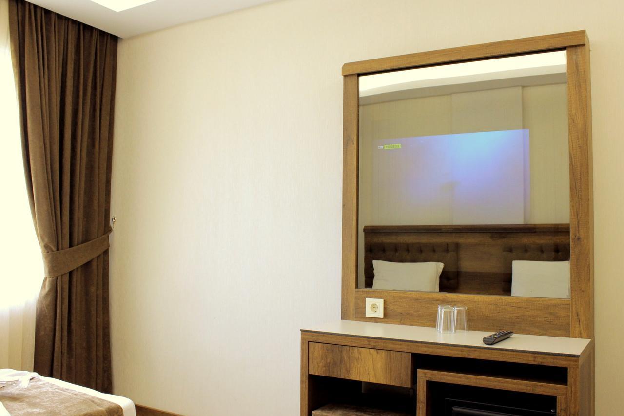 Hotel Buyuk Paris Κωνσταντινούπολη Εξωτερικό φωτογραφία