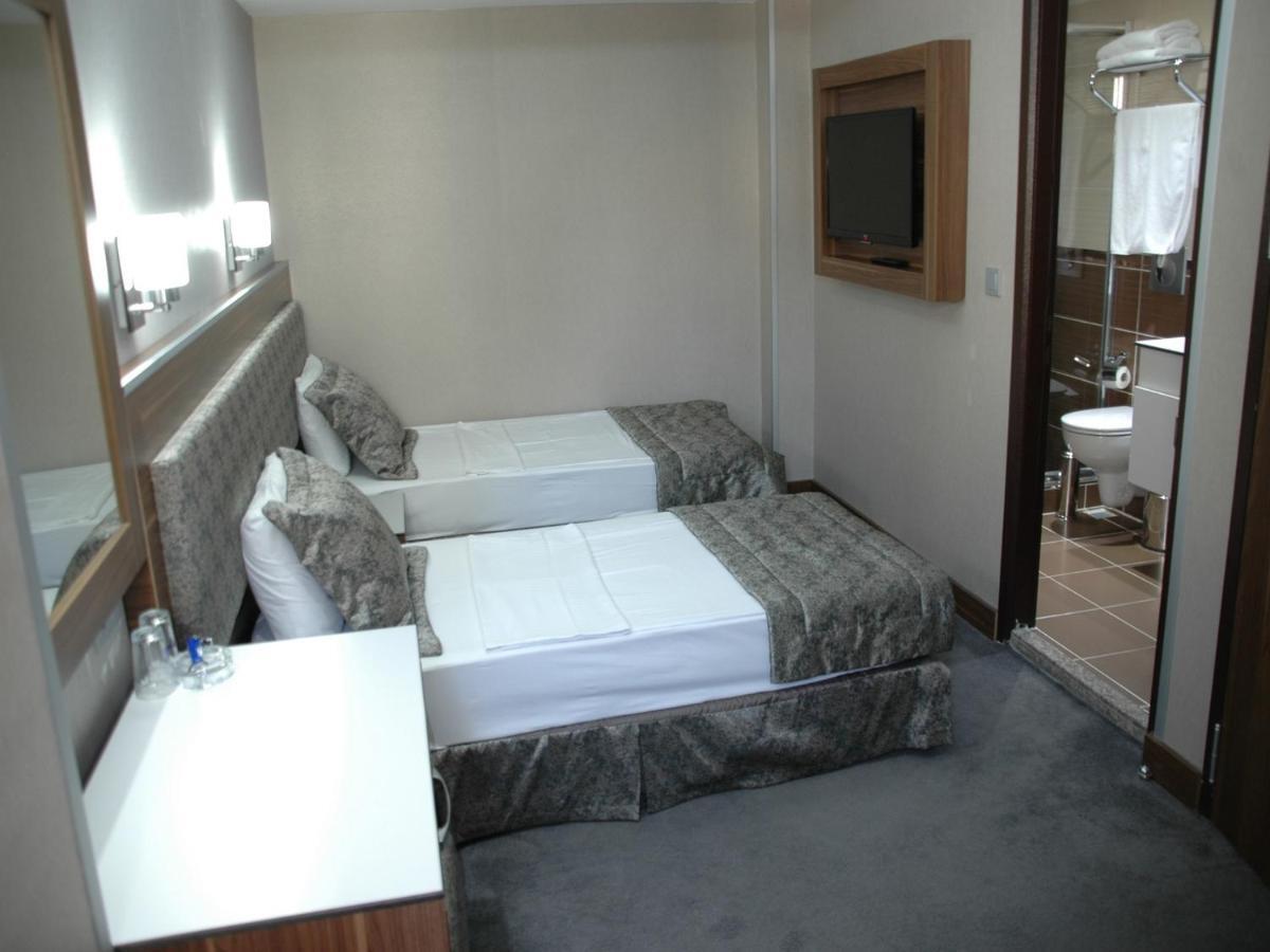 Hotel Buyuk Paris Κωνσταντινούπολη Δωμάτιο φωτογραφία